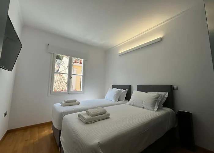 S&F Luxury Apartment